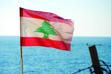 صور اعلام لبنات خلفيات العلم اللبناني موقع العنان
