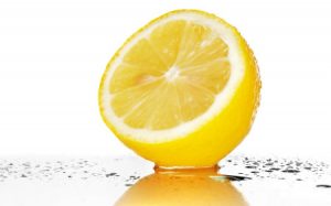 الليمون 2 450x281 300x187 صور ليمون بنزهير اضاليا , الليمون في صور للسلطات والاكلات البحرية